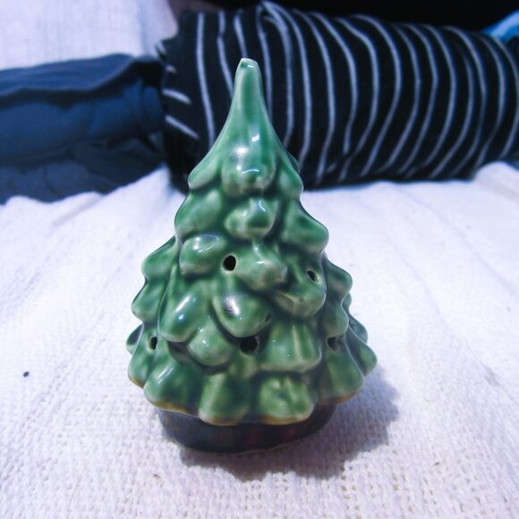 VTG DRIP GLAZE CERAMIC CHRISTMAS TREE W/LIGHT HOLES - Picture 1 of 5